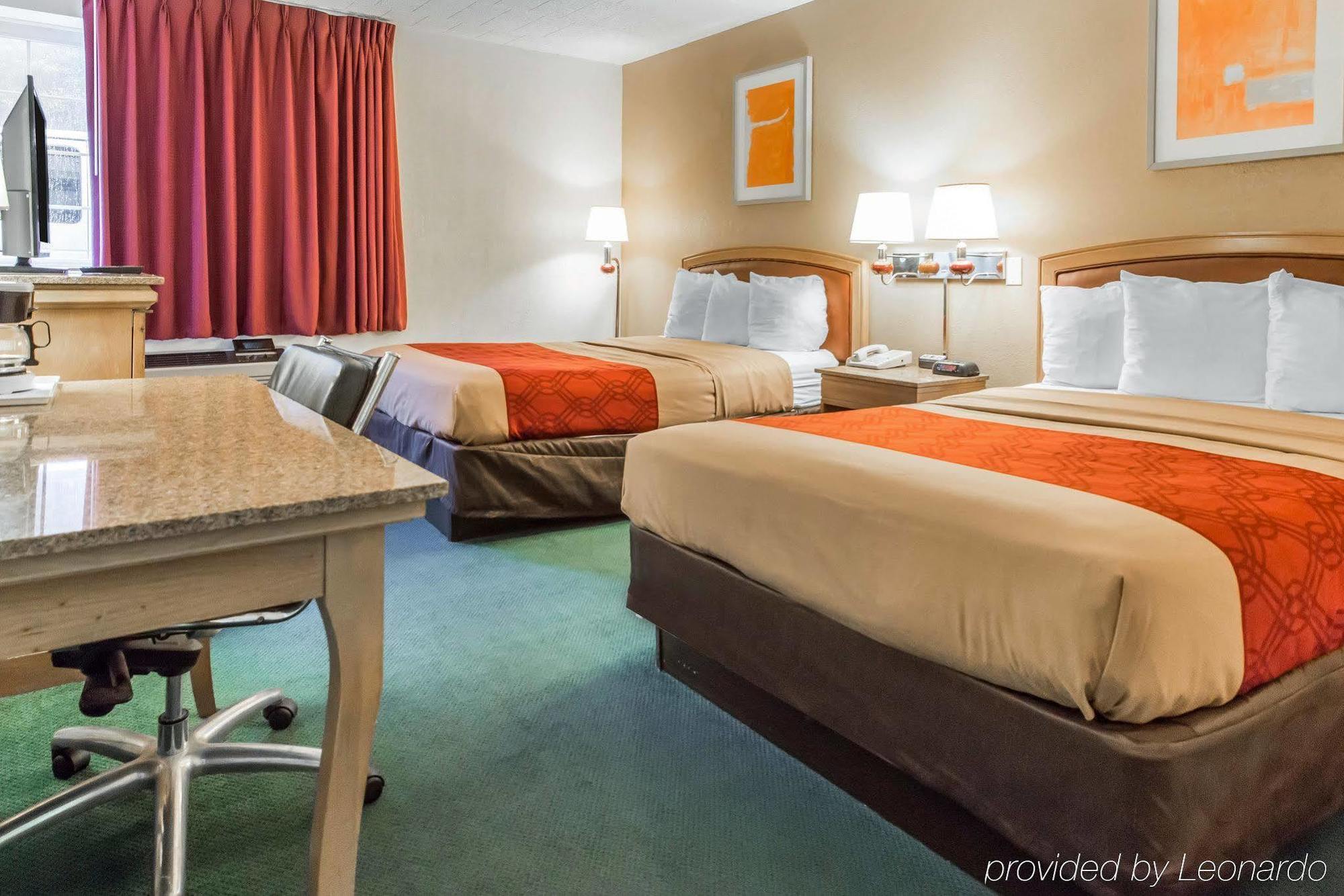 Red Roof Inn Нью-Стантон Экстерьер фото